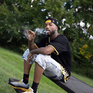 Guns & Rose's (Explicit)