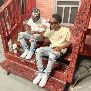 MosHpit (feat. 3xAli) (Explicit)