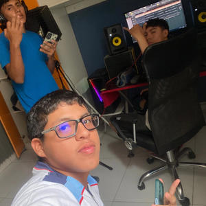 Fiera (feat. zsasztrrr & Piero Oh) (Explicit)