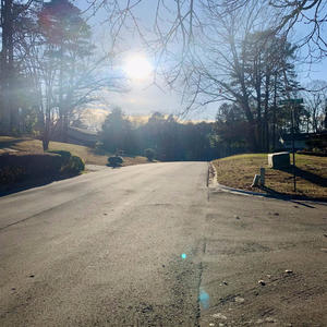 Runnin (feat. Dame Breeze & Laylay) (Explicit)