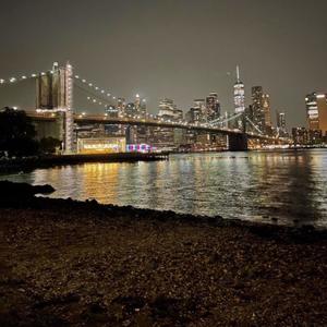 Distinto (feat. yng vga & iloveuikeed) (Explicit)