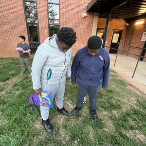 dnt play (feat. V3 & romani) (Explicit)