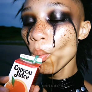 JulYvY-Celeb Buisness (Explicit)