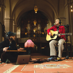 Doesn't Matter (Live in Apartment)