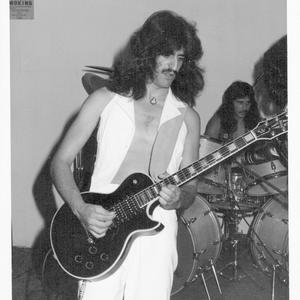 A.I. Doesn't Know (feat. Leon Curtis)