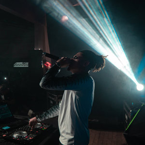 FIM DE ANO (Explicit)