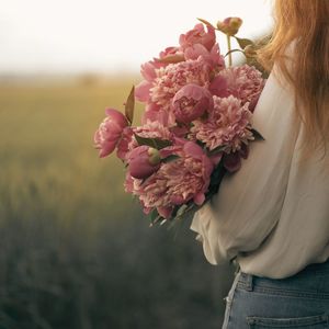 I Can Buy Myself Flowers (Slowed)