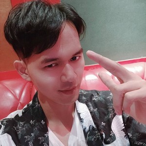 孤独综合症患者-伴奏 (伴奏)