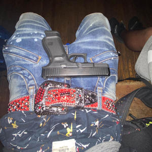 Flint (feat. zaypunchin) (Explicit)