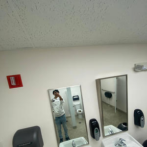 Ain going broke (clarkkflexed) (Explicit)