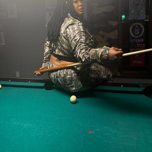 Wined for me (feat. Yahyah) (Explicit)