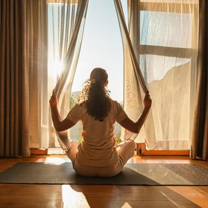 Pensamento Positivo - Los Caminos Del Silencio Se Fusionan