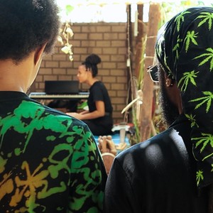 Miolu (Instrumental)