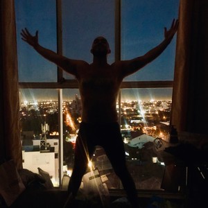 Buscando Noni (Explicit)