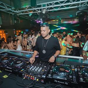 ចាក់ចាញ់ទាំងអស់ (feat. ចាន់ សម័យ) (Remix)