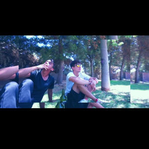 Familia y amigos (Explicit)