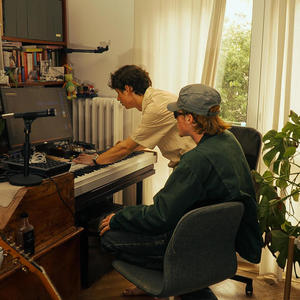 MITTOMÉN (feat. KÓPÉ & AVENAR) (Explicit)