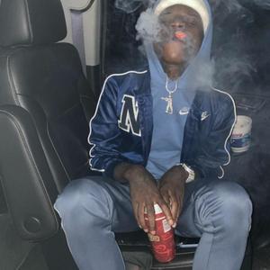 light (feat. starnoway) (Explicit)