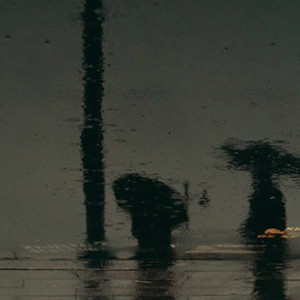 阴天快乐 (天空它像什么爱情就像什么)