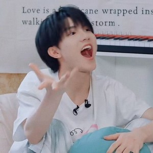 街舞少年（2025TF家族新年音乐会热爱）