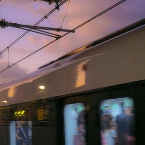 借个肩膀给我靠