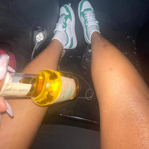 Coochie Runtz (feat. EazyOn Em) (Explicit)