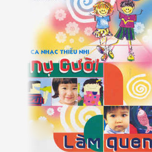 Nụ cười làm quen