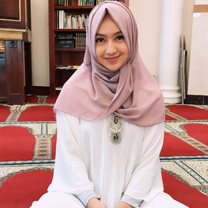 Kurasa Tak Perlu Engkau Kembali