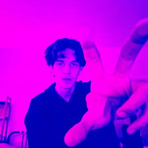 mokrý bowling shirts (feat. Cringe Prince) (Explicit)