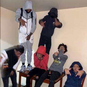 Chase Him (feat. Bobo DaThreat, Shuno Wick & Manno) (Explicit)