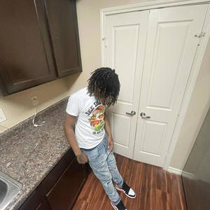 Hate niggas (feat. Escx tre) (Explicit)