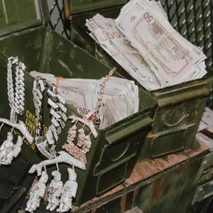 Street Oppression (feat. BigWalkDog) (Explicit)