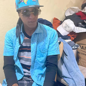 Trap Loves (feat. Mota Beat Makers)