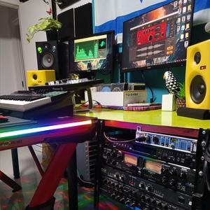 Andromeda (feat. Rammix)