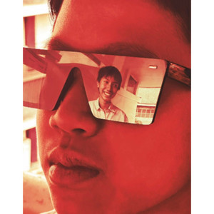 KissตินDior (Explicit)