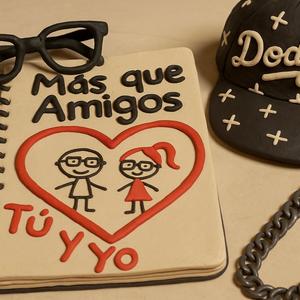 Mas que amigos (feat. Dimelo Trak)