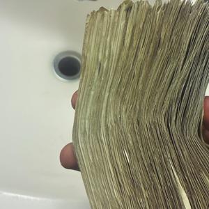 hustlin (feat. Stan Archive) (Explicit)