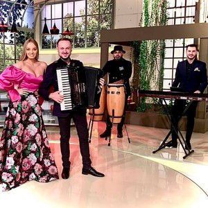 Colaj De Sarbe(feat. MARIA CONSTANTIN)