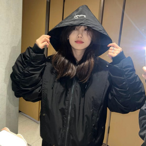 他们朝我扔白菜