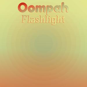 Oompah Flashlight