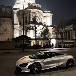 Strong（坚不可摧）