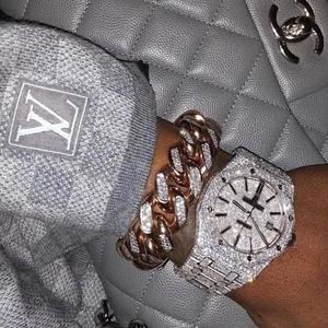 Marka(feat. Batuhwn & Lvbel C5) (Explicit)