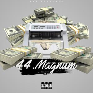 44.Magnum (feat. Muñeca, Brad & Jimska) [Explicit]