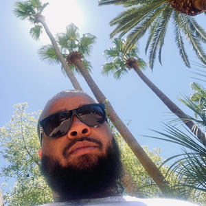 Who is Who (feat. GL Toosolid & sbCA) (Explicit)