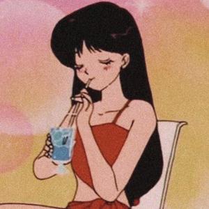 CHICA DE NOMBRE BIBLICO