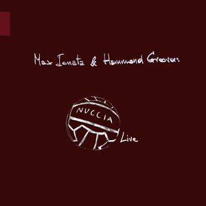 Looks Beautiful - Nuccia Live