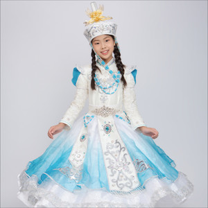 花开的北方草原