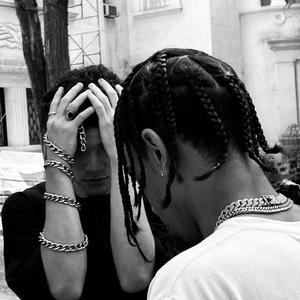 Hundred Bills (feat. Daaffydog) (Explicit)