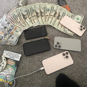 Headies Bussin (feat. JuFrmDa6) (Explicit)