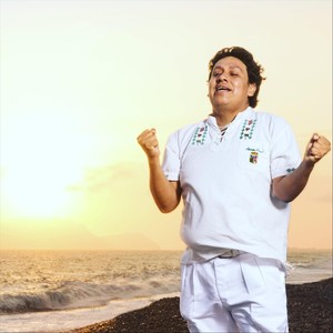 El Ángel Mas Bueno(En Vivo)